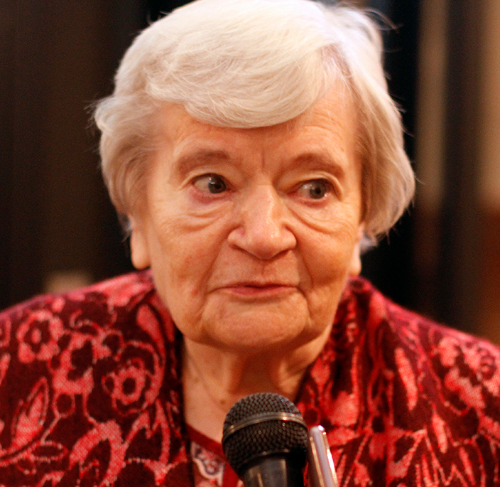 Dra. Helga Sager de Agostini